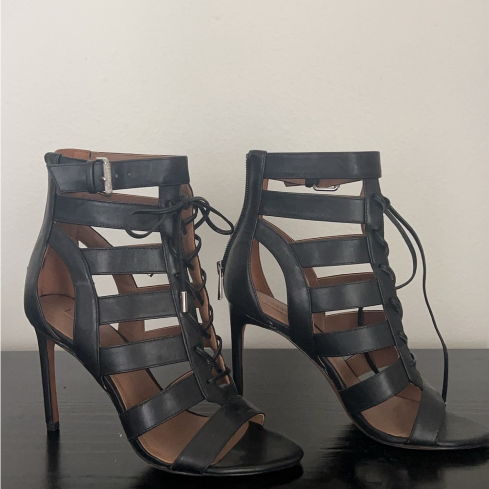 BCBG MAXAZRIA HEELS
